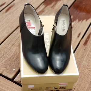 Brand New Michael Kors Boots